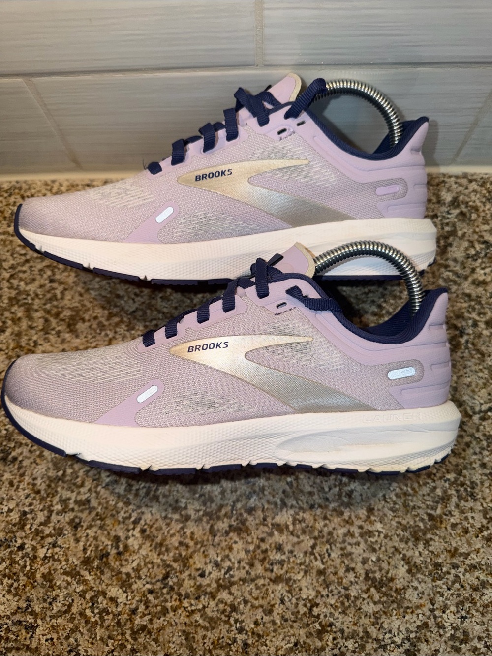 🔥 Brooks Women's Running Sneakers - Light Pink with Navy Trim